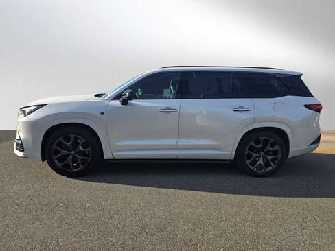 Certified 2025 Lexus TX 500h AWD w/ Technology Package image 6