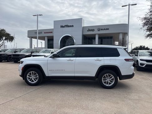 Used 2024 Jeep Grand Cherokee L Laredo image 8