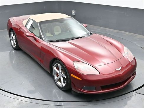 Used 2005 Chevrolet Corvette Convertible w/ Preferred Equipment Group image 14