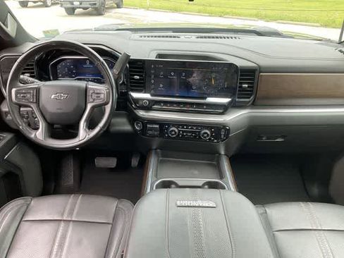 Used 2024 Chevrolet Silverado 2500 High Country w/ Midnight Edition AWD/4WD image 19