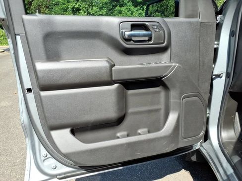 New 2026 Chevrolet Silverado 1500 Custom AWD/4WD image 17