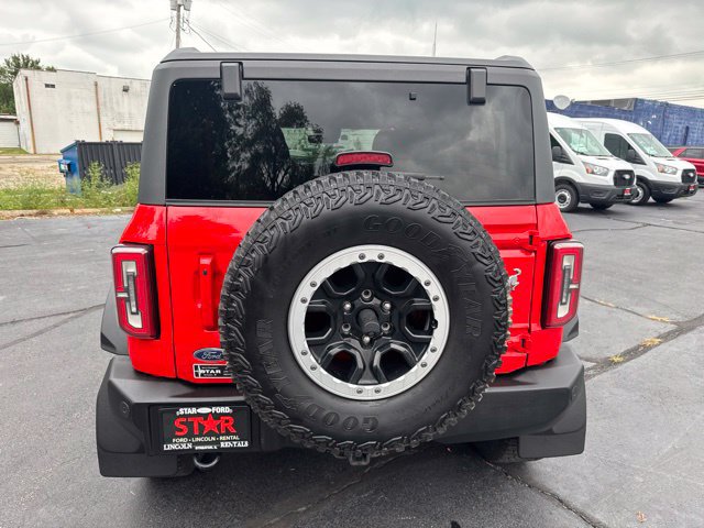 Certified 2023 Ford Bronco Outer Banks w/ Sasquatch Package AWD/4WD image 4