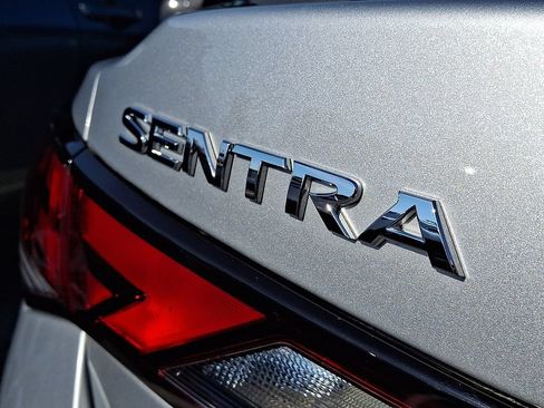 Used 2023 Nissan Sentra SV FWD image 28