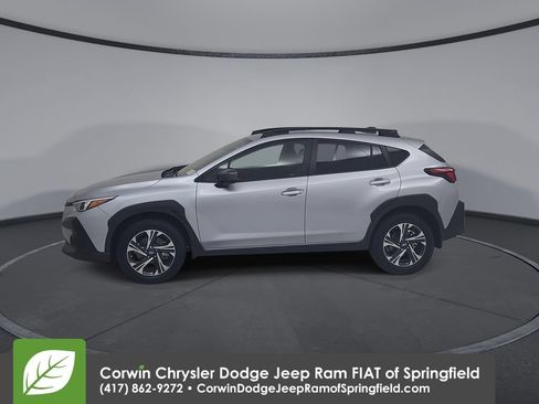 Used 2024 Subaru Crosstrek 2.0i Premium AWD/4WD image 9