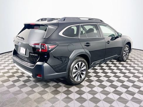 Used 2024 Subaru Outback Limited AWD/4WD image 8