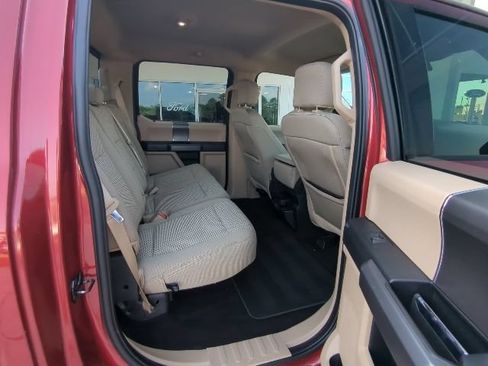 Used 2019 Ford F150 XLT w/ Equipment Group 302A Luxury AWD/4WD image 18