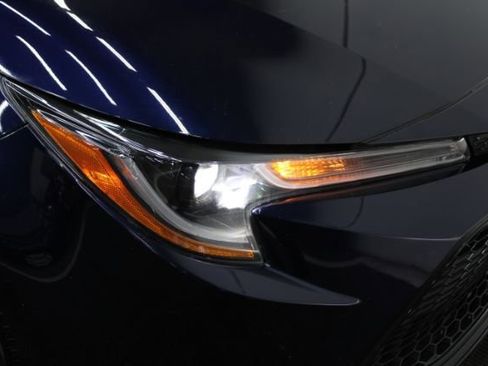 Used 2022 Toyota Corolla LE image 26