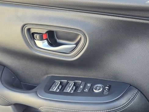 New 2026 Honda HR-V EX-L image 15