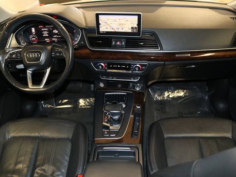 Used 2018 Audi Q5 2.0T Premium AWD/4WD image 16