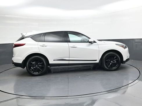 New 2025 Acura RDX SH-AWD image 3