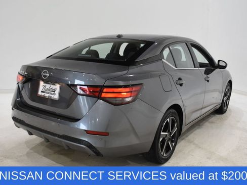 Used 2025 Nissan Sentra SV FWD image 4