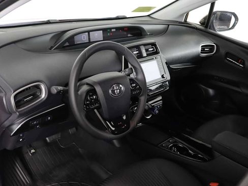 Used 2020 Toyota Prius Prime LE FWD image 13