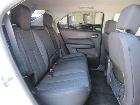 Used 2016 Chevrolet Equinox LT FWD image 12