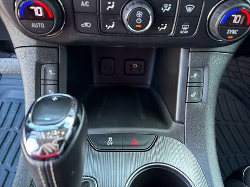 Used 2019 GMC Acadia SLT FWD image 39