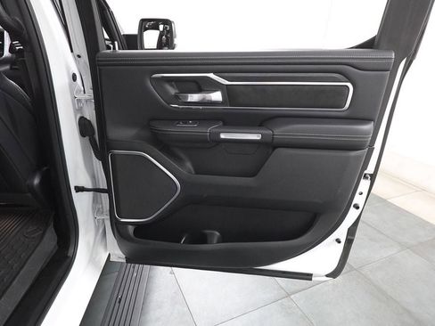 Used 2023 RAM 1500 Laramie AWD/4WD image 30