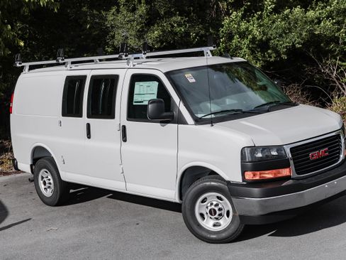 New 2025 GMC Savana 3500 w/ Driver Convenience Package image 2