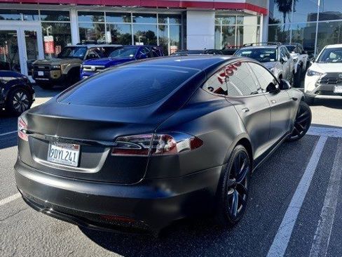 Used 2022 Tesla Model S image 3