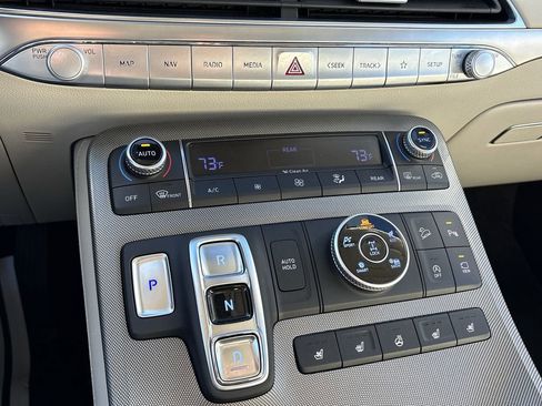 Used 2020 Hyundai Palisade Limited image 20