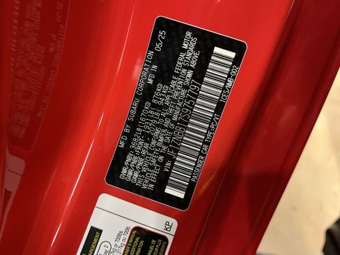 Used 2025 Toyota GR86 Base w/ ALL Weather Mat Package (TMS) image 26