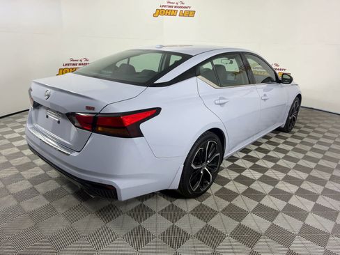 Certified 2023 Nissan Altima 2.5 SR FWD image 5
