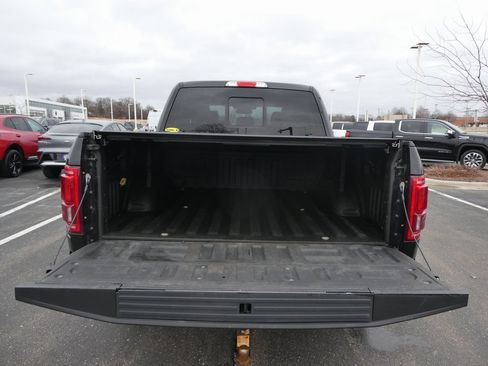 Used 2017 Ford F150 Platinum w/ Equipment Group 701A Luxury image 25