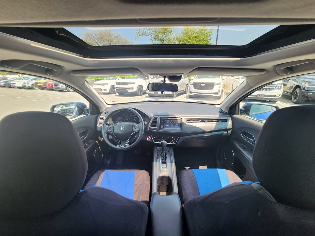 Used 2022 Honda HR-V EX image 27