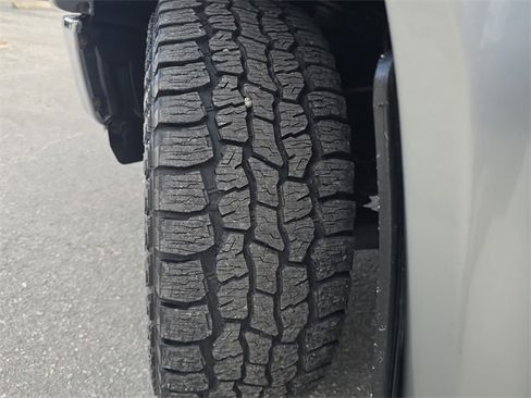 Used 2016 Toyota Tundra SR5 image 28