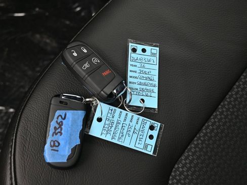 New 2026 Jeep Compass Trailhawk image 18