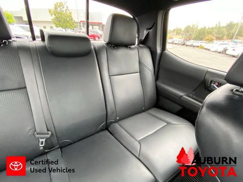 Certified 2020 Toyota Tacoma TRD Off-Road w/ TRD Premium Off Road Package AWD/4WD image 22