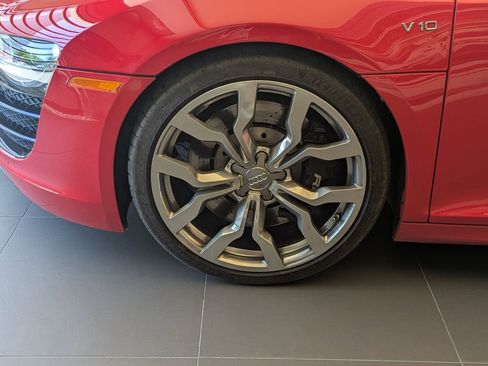 Used 2011 Audi R8 V10 AWD/4WD image 11