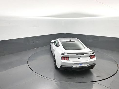 New 2026 Ford Mustang GT w/ GT Performance Package RWD image 28