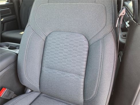 New 2026 RAM 1500 Big Horn AWD/4WD image 18