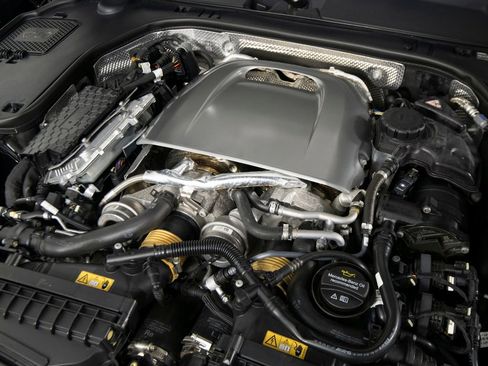 Used 2022 Mercedes-Benz SL 63 AMG 4MATIC image 49