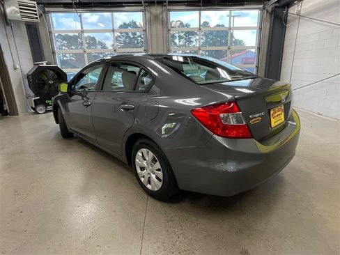 Used 2012 Honda Civic LX image 3