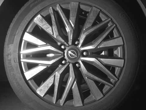 Used 2025 Nissan Altima 2.5 SV image 13