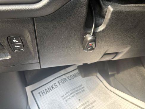 Used 2021 RAM 1500 Big Horn AWD/4WD image 18
