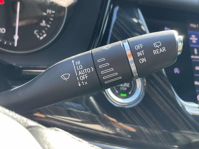 Used 2020 Cadillac XT6 Premium Luxury AWD/4WD image 26