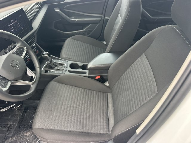 Used 2026 Volkswagen Jetta S FWD image 16