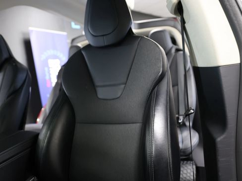 Used 2016 Tesla Model X 75D AWD/4WD image 26