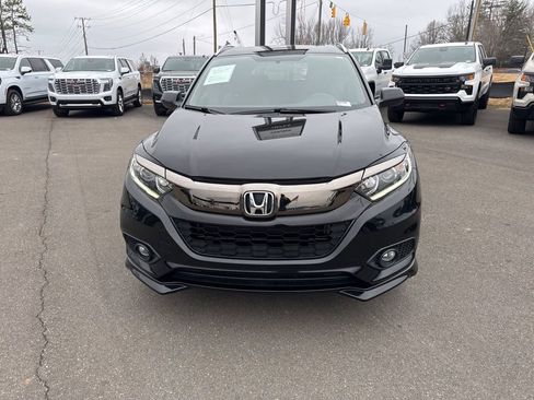 Used 2021 Honda HR-V Sport image 8
