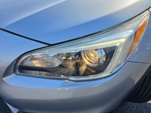 Used 2016 Subaru Outback 2.5i Limited image 30