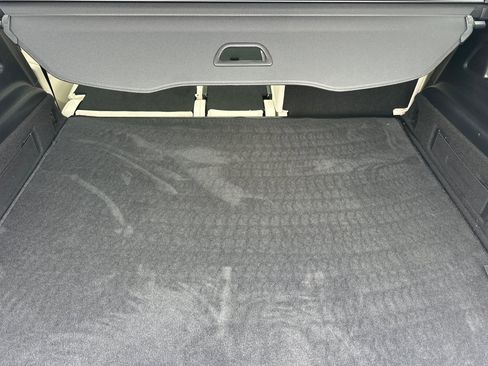 Certified 2025 Mercedes-Benz GLB 250 image 15