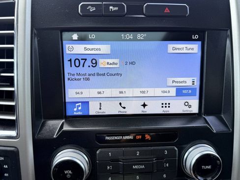Used 2017 Ford F150 King Ranch w/ Equipment Group 601A Luxury AWD/4WD image 24