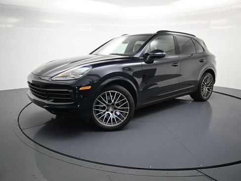 Used 2022 Porsche Cayenne Platinum Edition AWD/4WD image 37