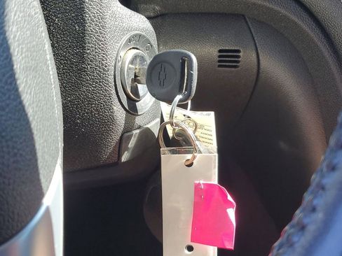 Used 2016 Chevrolet Traverse LT w/ Style and Technology Package image 37