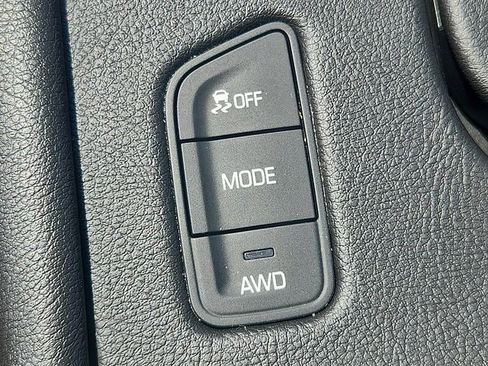 Used 2019 Cadillac XT5 Platinum image 24