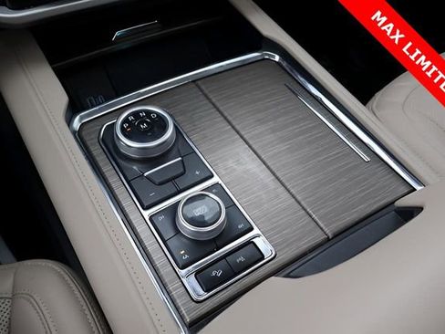 Used 2023 Ford Expedition Max Limited image 30