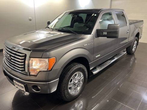 Used 2011 Ford F150 XLT w/ XLT Chrome Pkg image 3