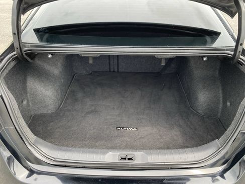 Used 2022 Nissan Altima 2.5 SR FWD image 29