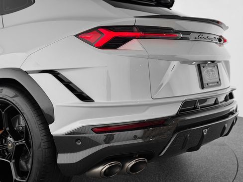 Used 2024 Lamborghini Urus Performante image 49